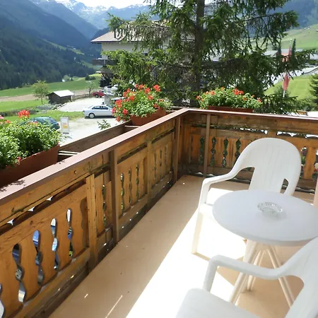 Mira Ξενοδοχείο