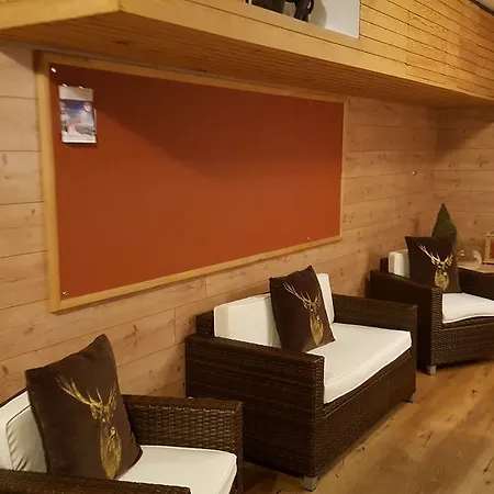 Mira Hotel