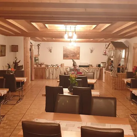 Mira Hotel 3*
