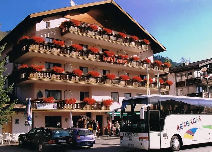 Mira Hotel